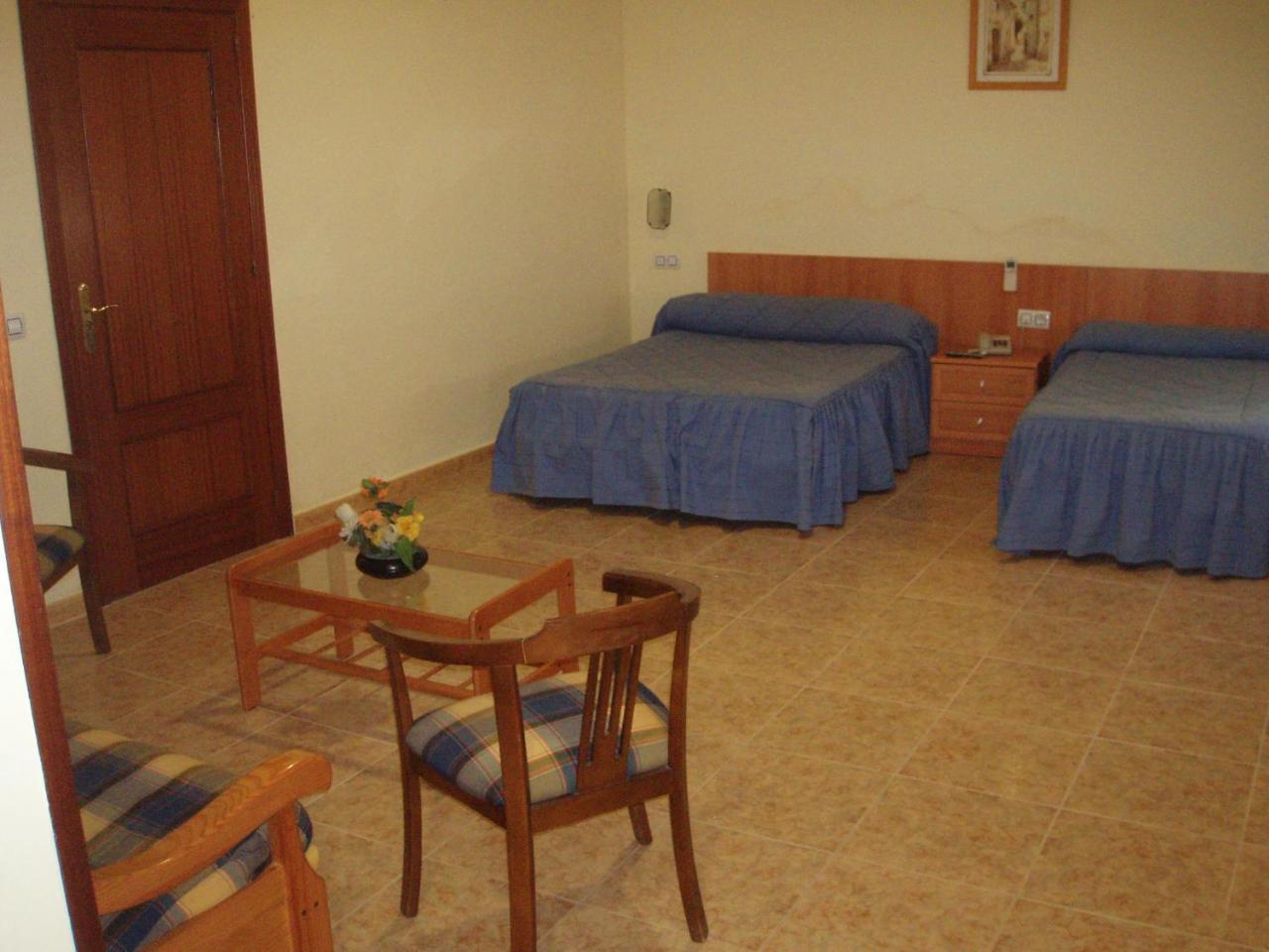 Ocaña Apartahotel Los Hermanos מראה חיצוני תמונה